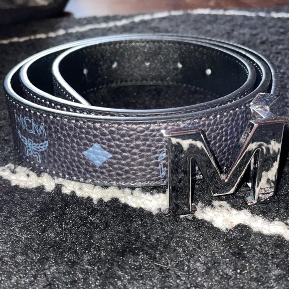 MCM Belt - Picture 2 of 3